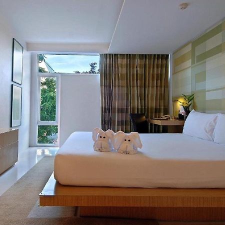 Le Fenix Sukhumvit 11 Bangkok Hotel Quarto foto