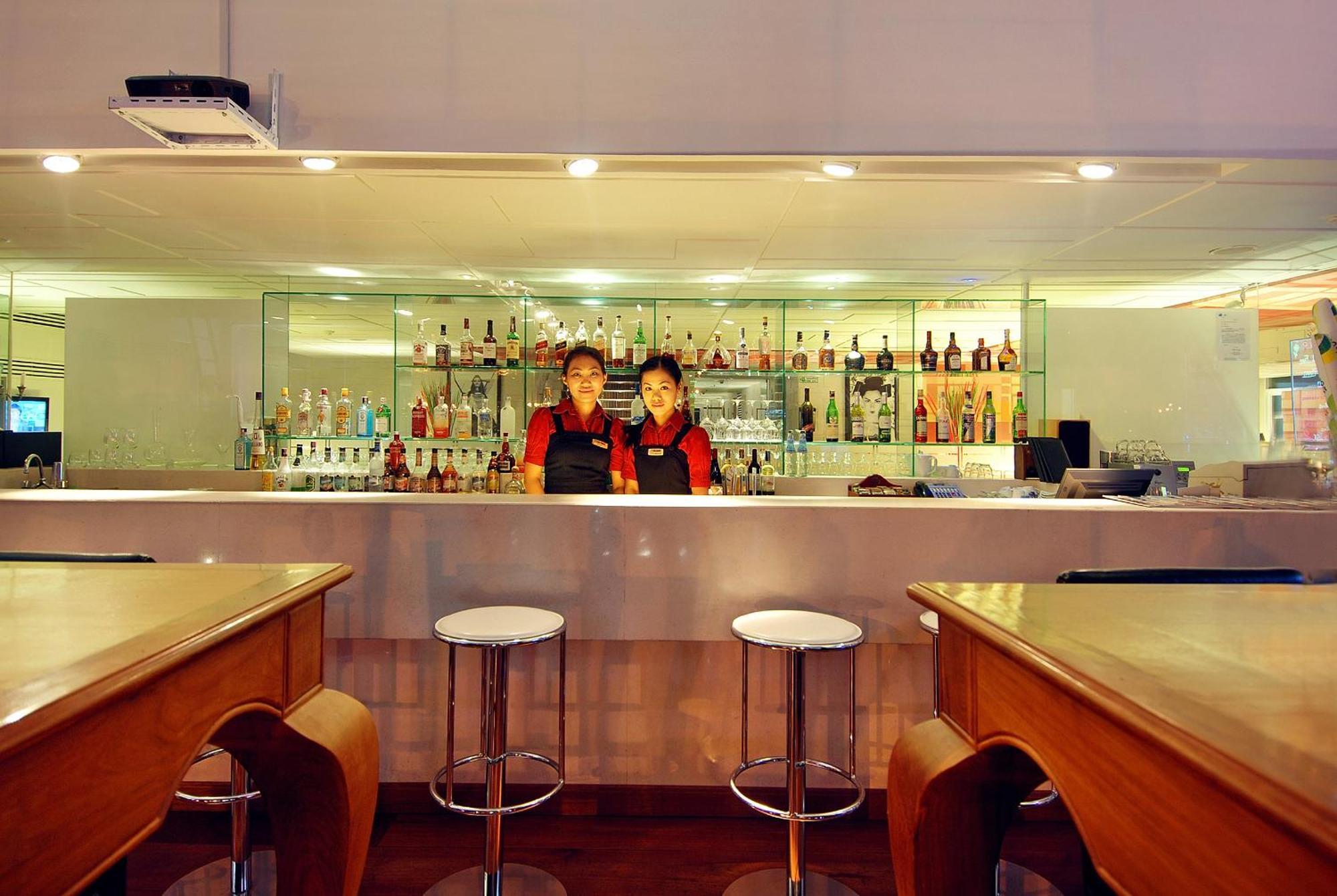 Le Fenix Sukhumvit 11 Bangkok Hotel Exterior foto